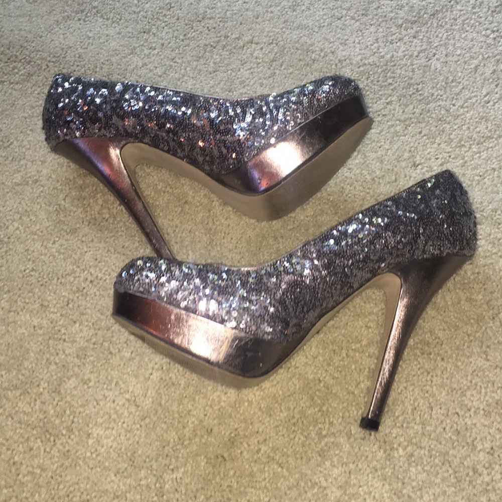 Olsenboye Sparkle Heels